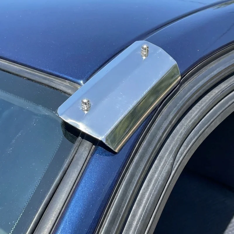 BMW Alpina B7L xDrive Sunvisor Mounting Bracket Kit (2011 - 2015) - 1