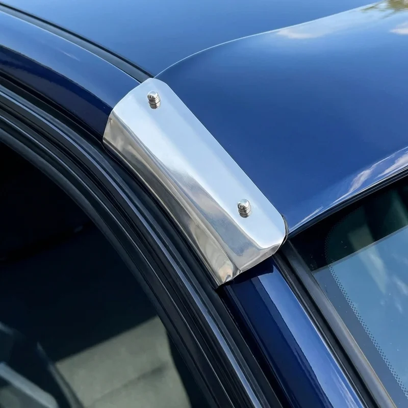 BMW M4 Monteringsbeslag til Solskærm (2015 - 2023) - 1