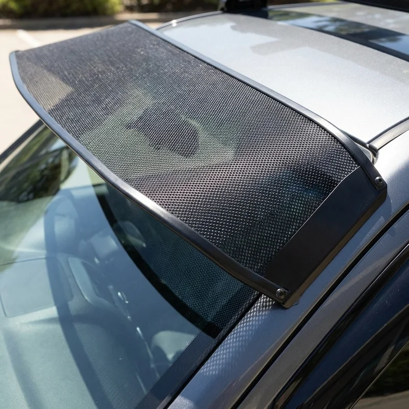 BMW M5 síťová sluneční clona na čelní sklo (1988 - 2025) - 1