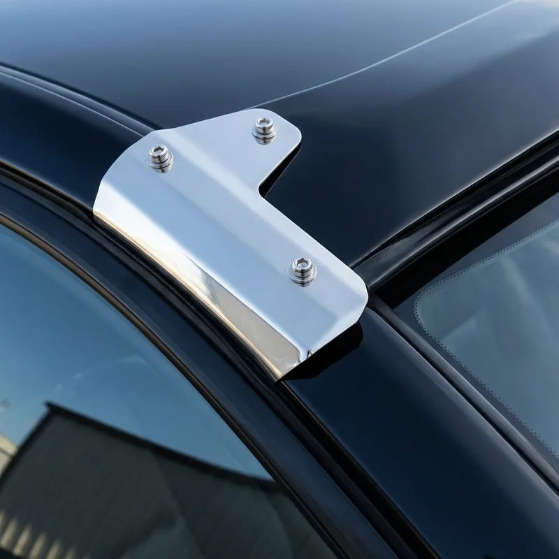 Buick LeSabre Sunvisor Mounting Bracket Kit (1970 - 2005) - 1