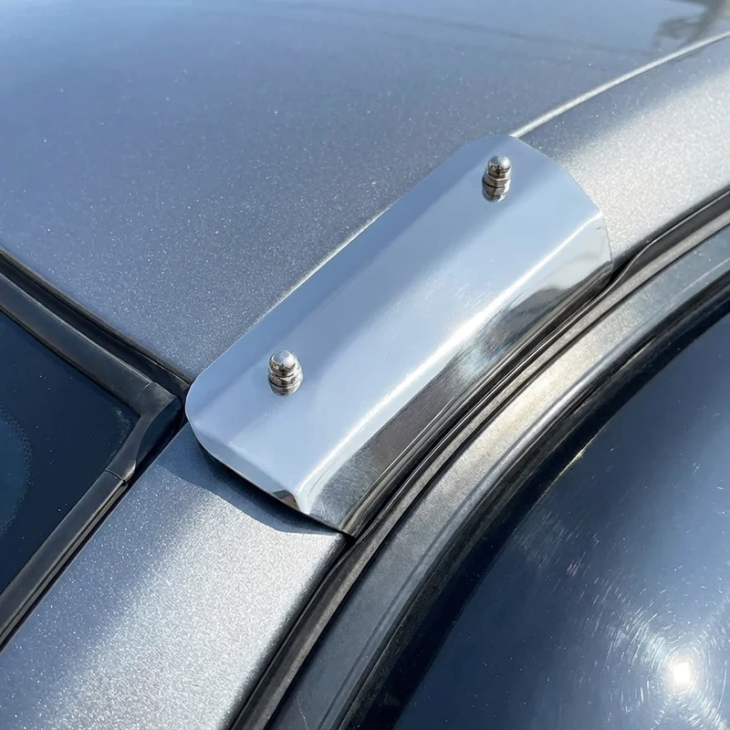 Buick Riviera saulessarga stiprinājuma kronšteinu komplekts (1970 - 1999) - 1