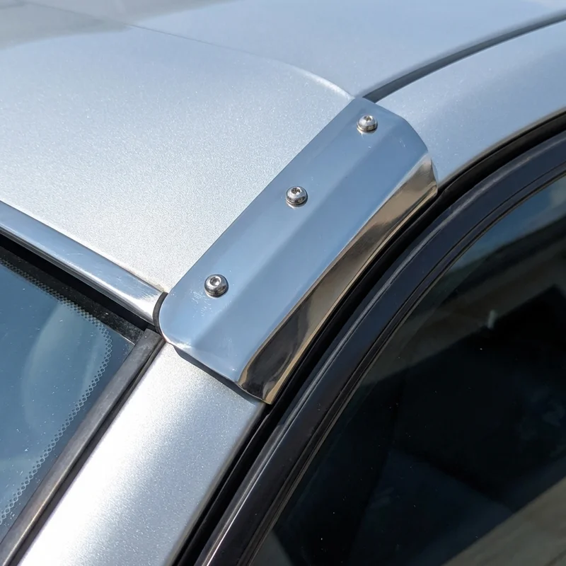 Cadillac XT4 Sunvisor Mounting Bracket Kit (2019 - 2025) - 1