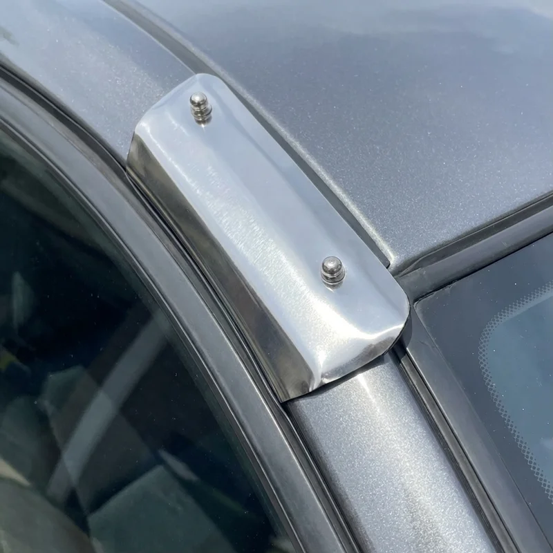 Checker A11E Sunvisor Mounting Bracket Kit (1970 - 1974) - 1