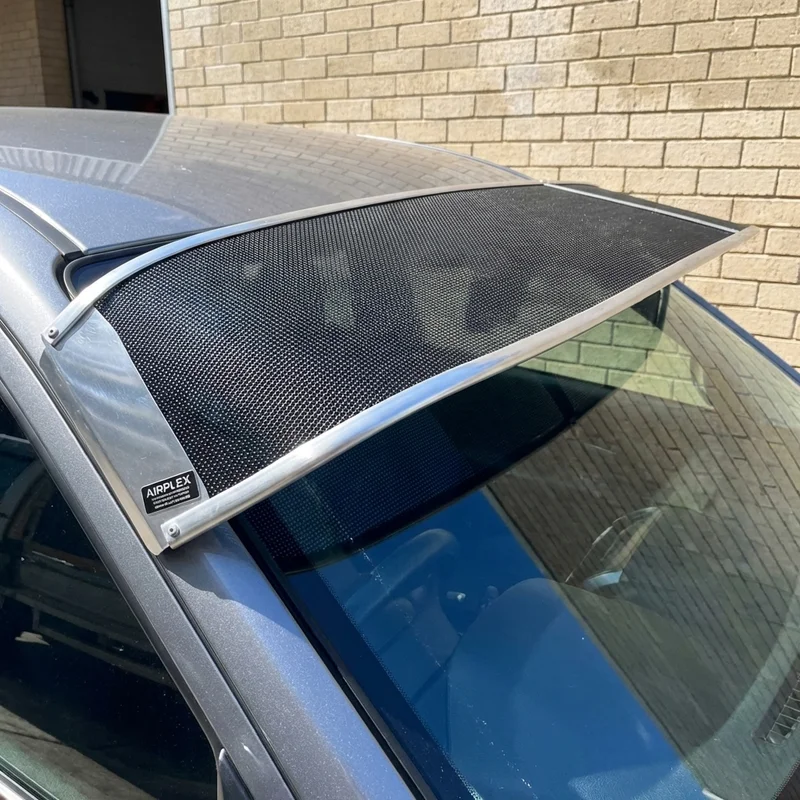 Chevrolet Chevette síťová sluneční clona na čelní sklo (1976 - 1987) - 1