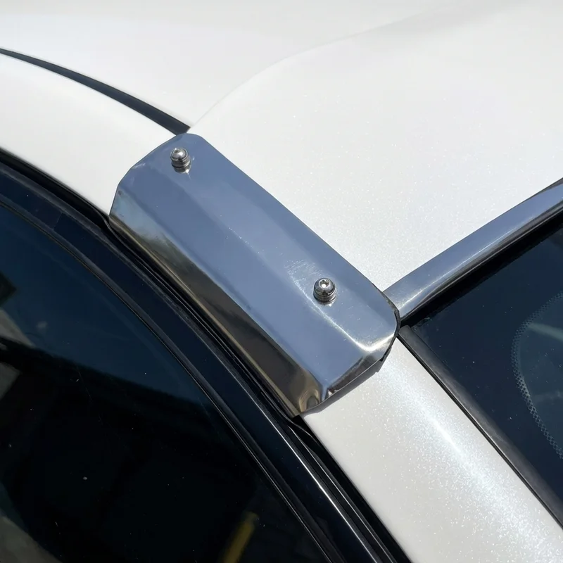 Chevrolet Cheyenne Halterungsset für Sonnenblende (2007 - 2022) - 1