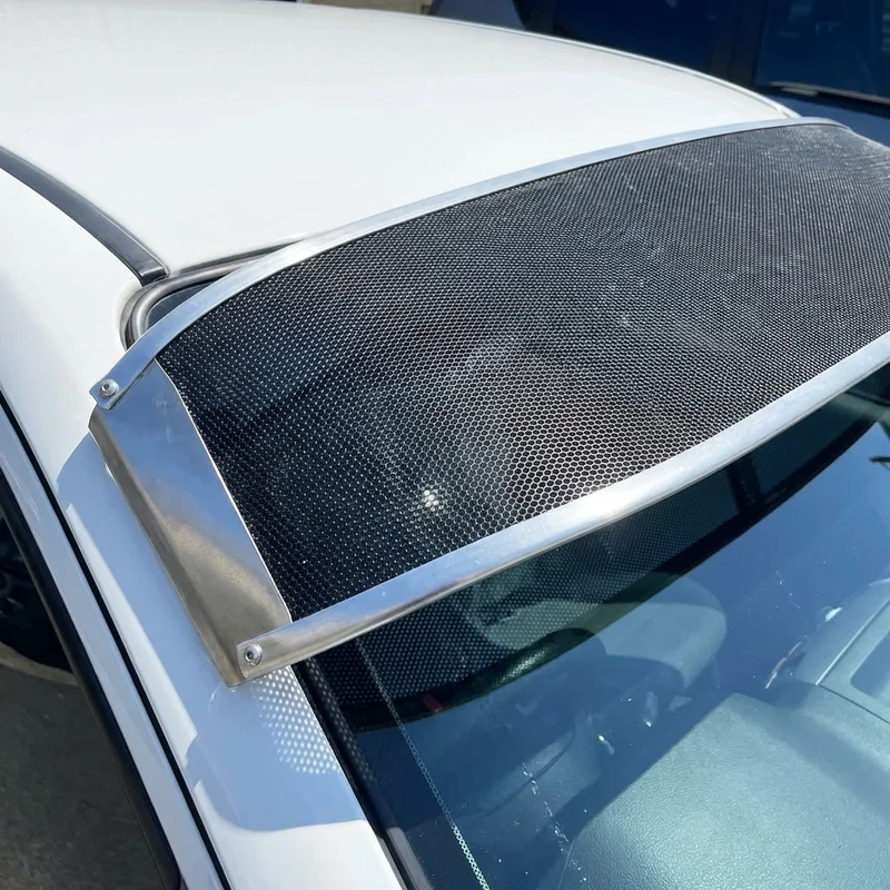 Siatkowa osłona na szybę Chevrolet Classic (2004 - 2005) - 1