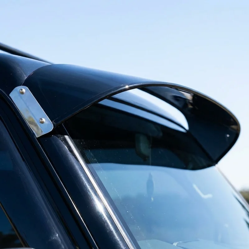 Visera Acrílica Sólida para Parabrisas Chevrolet Colorado (2004 - 2025) - 1