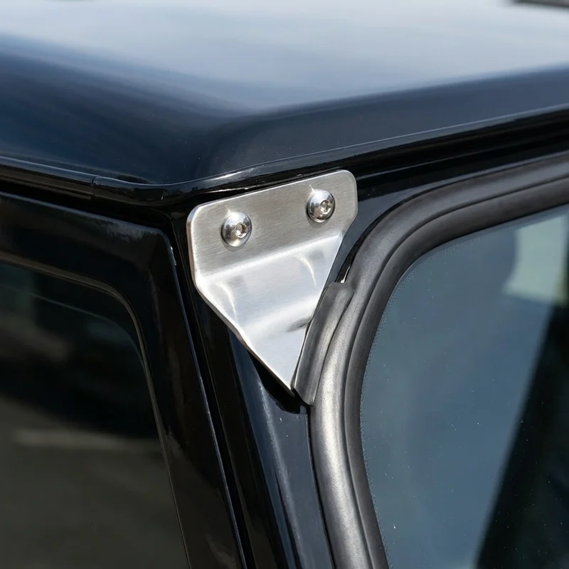 Chevrolet Corvette Sonnenblenden-Halterungsset (1970 - 2025) - 1