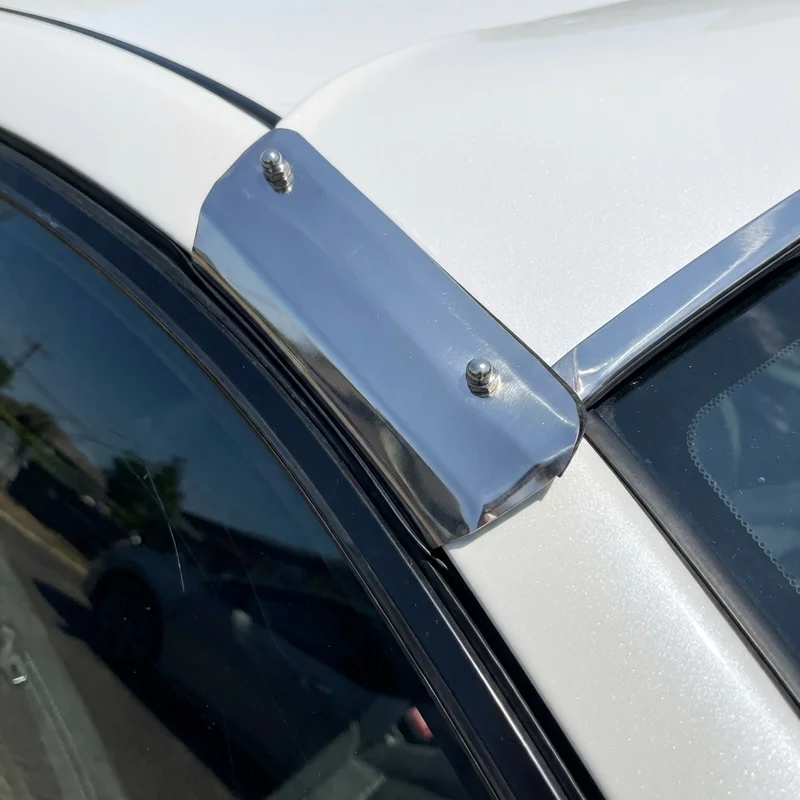 Chevrolet Equinox EV visiiri kinnituskomplekt (2024 - 2025) - 1