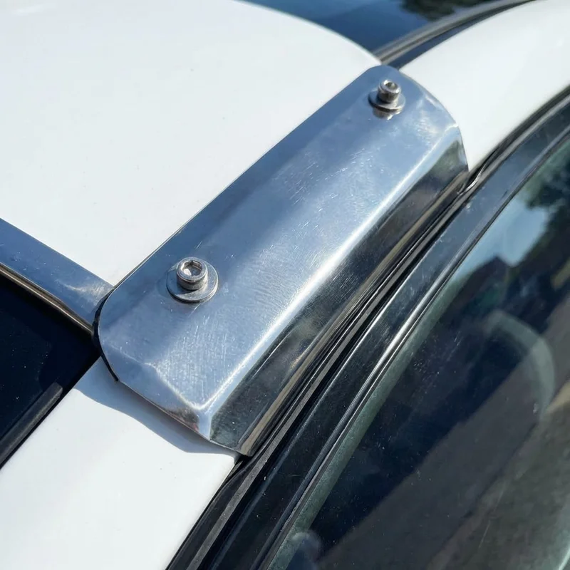 Chevrolet HHR Sunvisor Mounting Bracket Kit (2006 - 2011) - 1