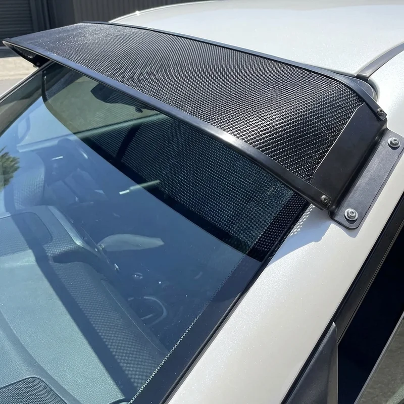 Chevrolet HHR Mesh Windscreen Sunvisor (2006 - 2011) - 1