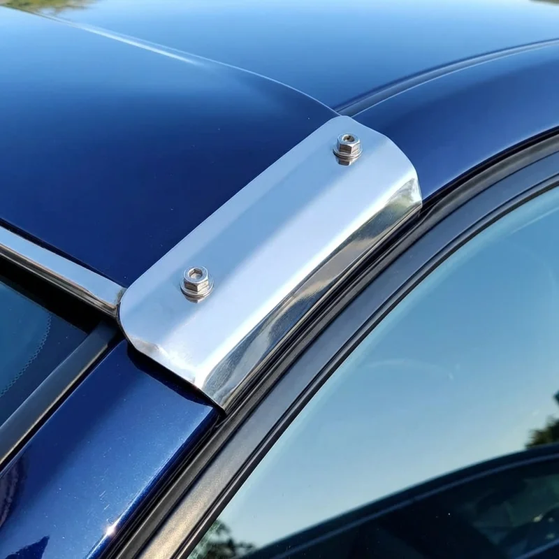 Chevrolet LCF 4500HD Sunvisor Mounting Bracket Kit (2017 - 2022) - 1