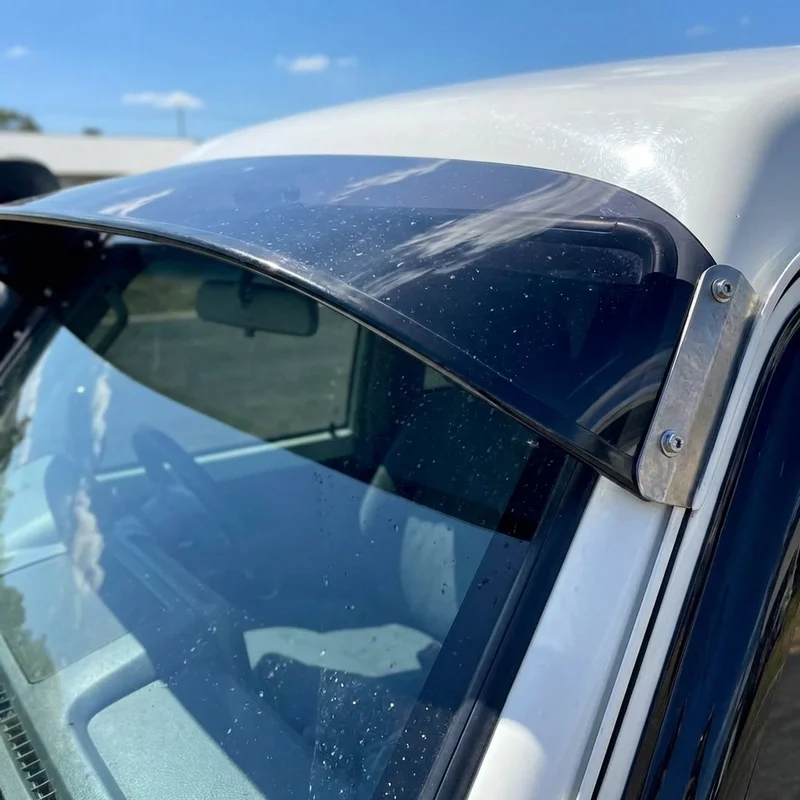 Chevrolet LCF 5500HD Solid Acrylic Windscreen Sunvisor (2017 - 2022) - 1
