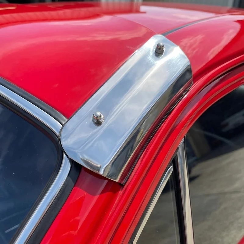 Chevrolet P30 Sunvisor Mounting Bracket Kit (1975 - 2002) - 1