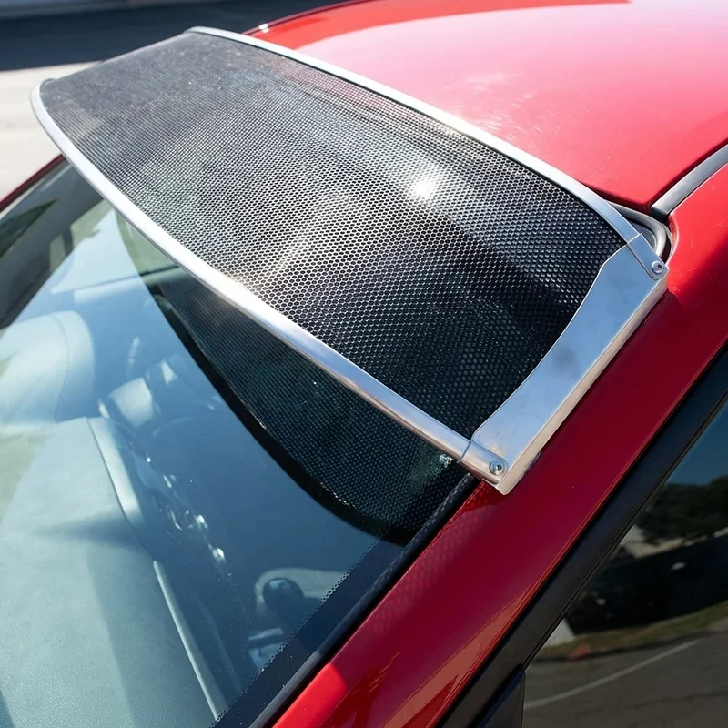 Chevrolet Silverado Mesh Windscreen Sunvisor (1995 - 1999) - 1