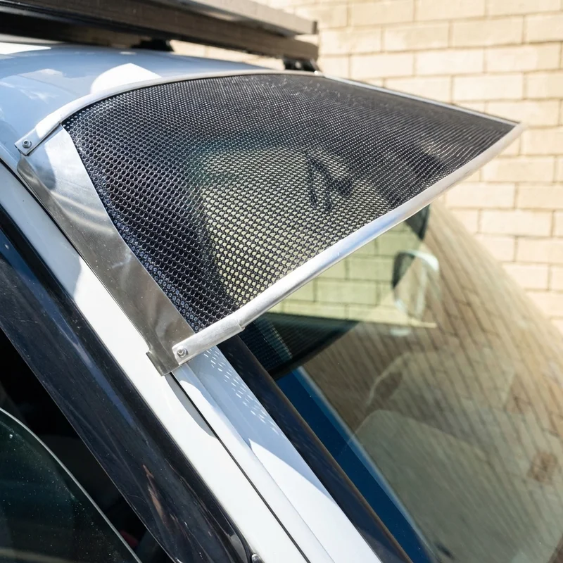 Chevrolet Spark Classic Gitter-Sonnenblende (2016 - 2017) - 1