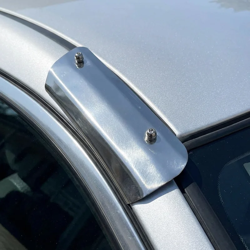 Kit de Soportes de Montaje para Visera Chevrolet Trailblazer EXT (2002 - 2006) - 1