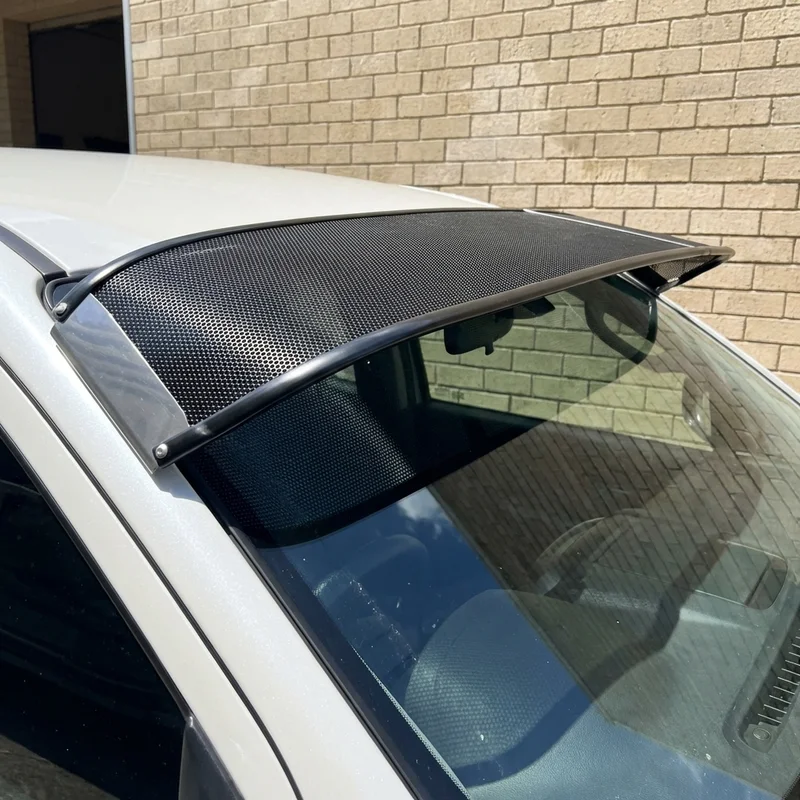 Chevrolet Traverse Limited võrk-päikesevisiir tuuleklaasile (2024 - 2024) - 1