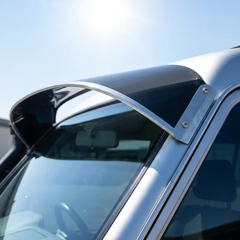 Chevrolet Trax solid akryl frontrute-solskjerm (2013 - 2022) - 1