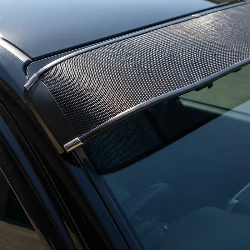 Chevrolet Uplander Mesh Windscreen Sunvisor (2005 - 2009) - 1