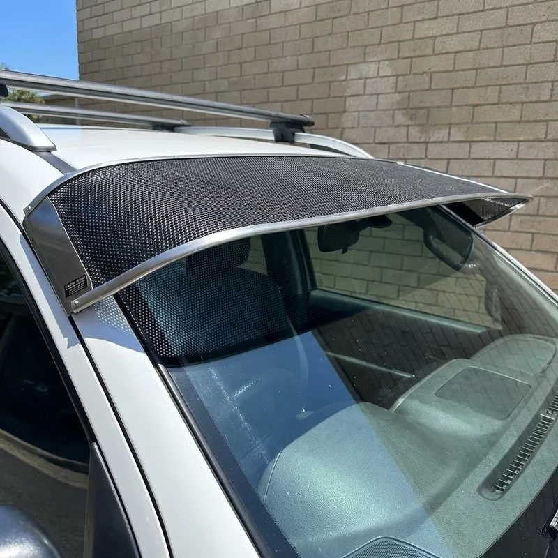 Chinook Motor Coach Cascade Mesh Windscreen Sunvisor (2003 - 2005) - 1