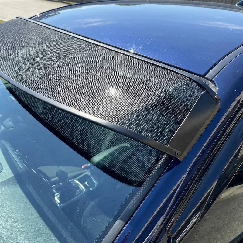 Chrysler Newport Mesh Windscreen Sunvisor (1970 - 1981) - 1