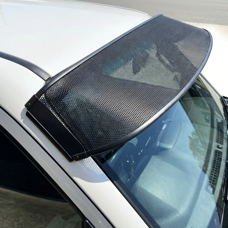 Coach House Platinum III Mesh Windscreen Sunvisor (2021 - 2022) - 1