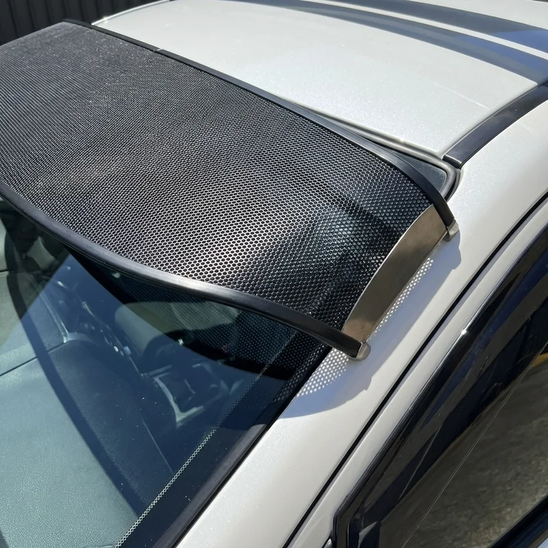 Coachmen Sportscoach RD Mesh Windscreen Sunvisor (2019 - 2021) - 1