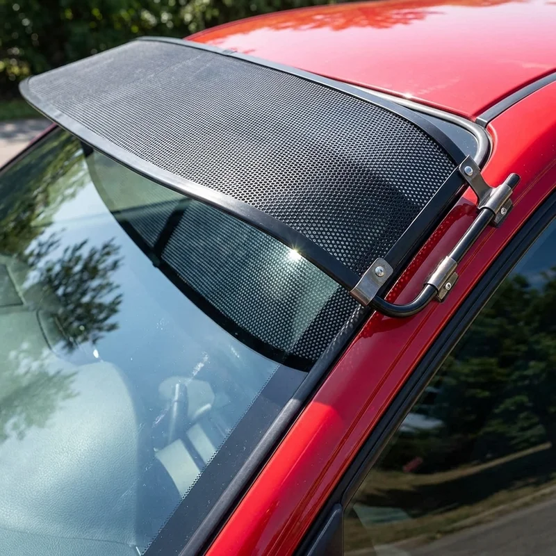 Country Coach Motorhome Magna Mesh Windscreen Sunvisor (2010 - 2010) - 1