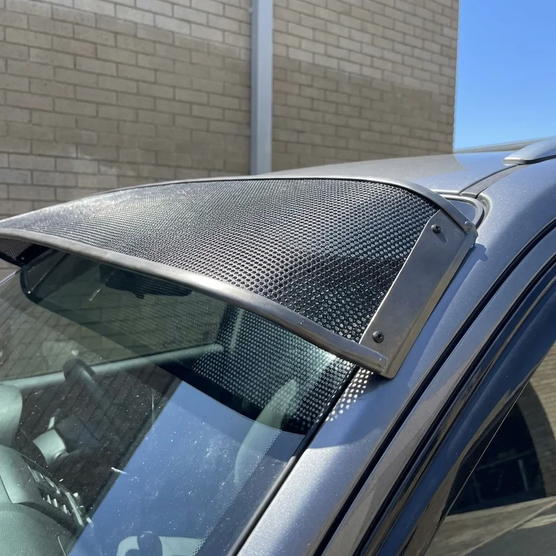 Daewoo Nubira Mesh Windscreen Sunvisor (1999 - 2002) - 1