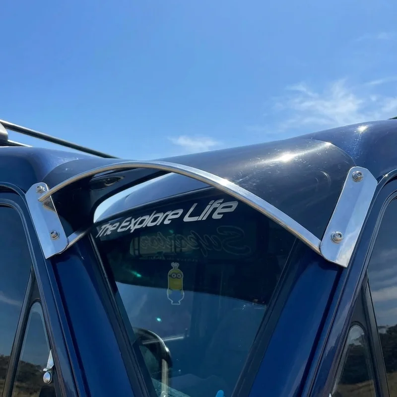 DeLorean DMC 12 umpiakryyli tuulilasin aurinkosuoja (1981 - 1983) - 1