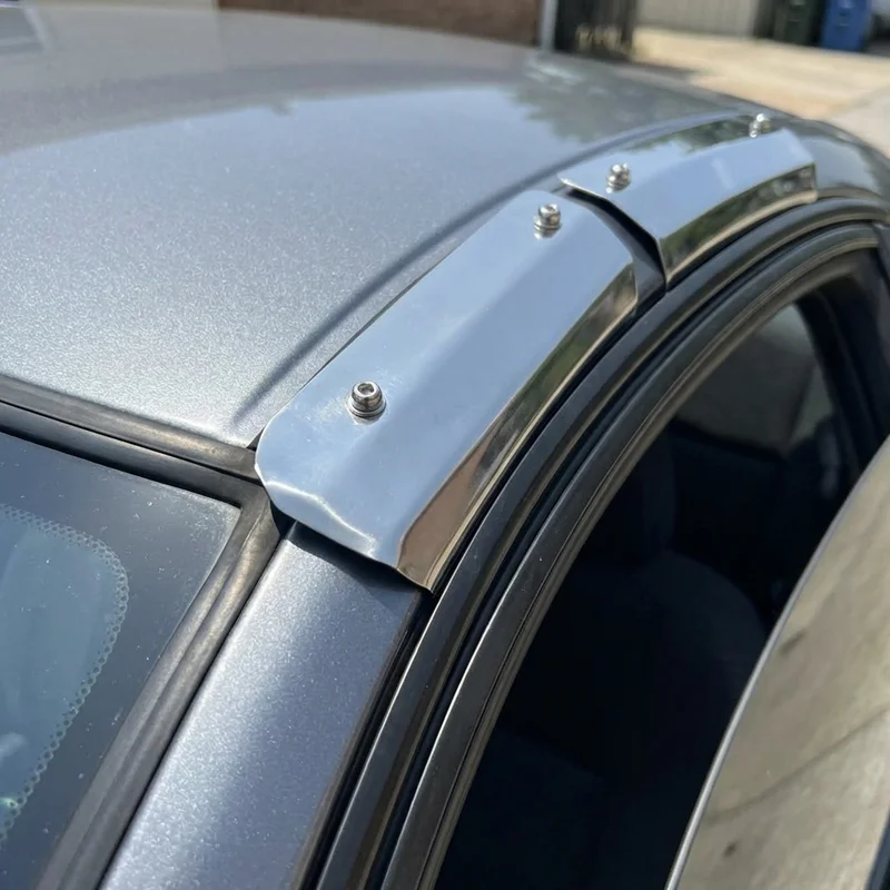 Dodge Attitude komplet nosača za suncobran (2006 - 2020) - 1