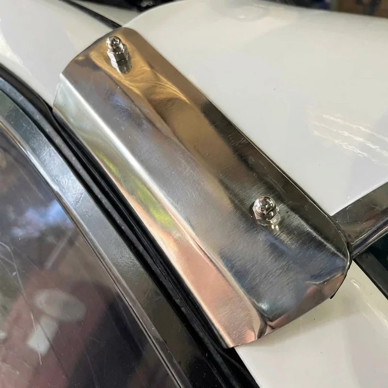 Dodge H100 Sunvisor Mounting Bracket Kit (2003 - 2010) - 1