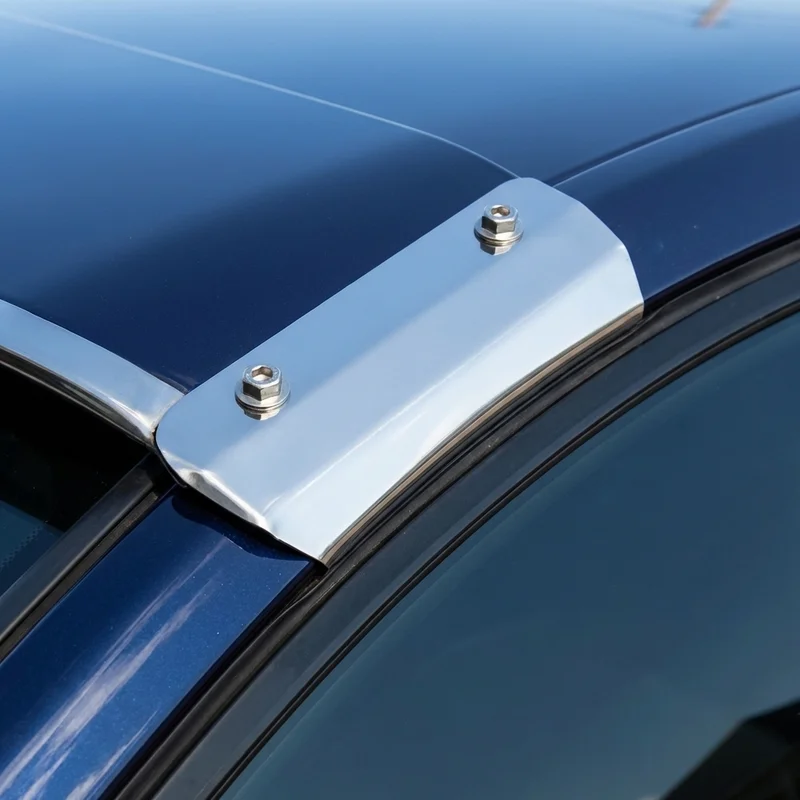 Dodge i10 Monteringsbeslag til Solskærm (2012 - 2014) - 1