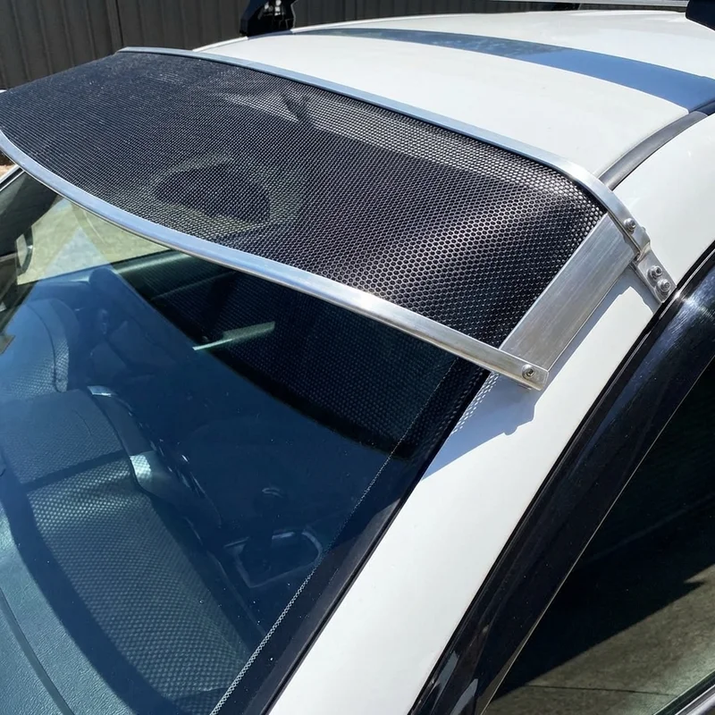 Dodge Verna Mesh Windscreen Sunvisor (2004 - 2006) - 1