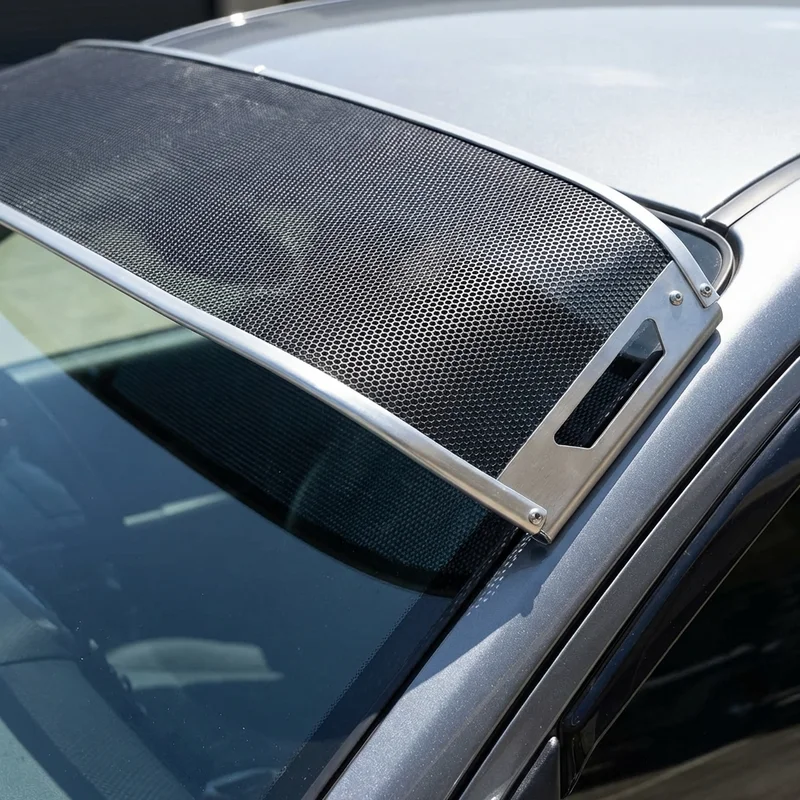 Dynamax Corp Isata 3 Mesh Windscreen Sunvisor (2019 - 2022) - 1