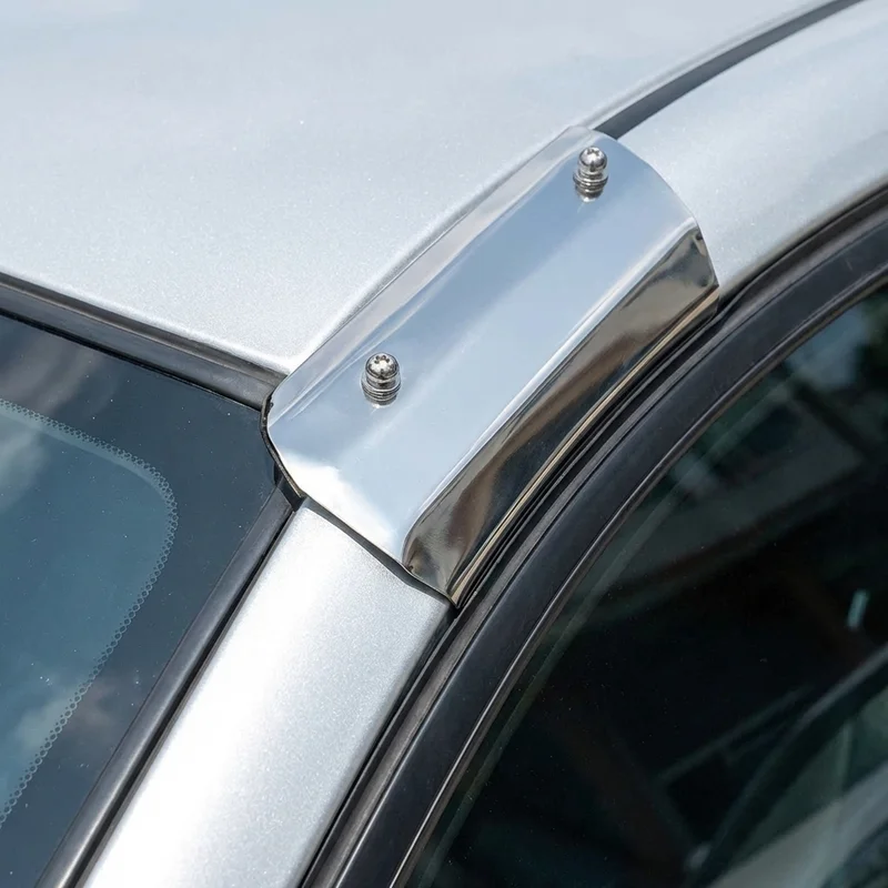 Dynamax Corp Isata 4 Sunvisor Mounting Bracket Kit (2019 - 2020) - 1