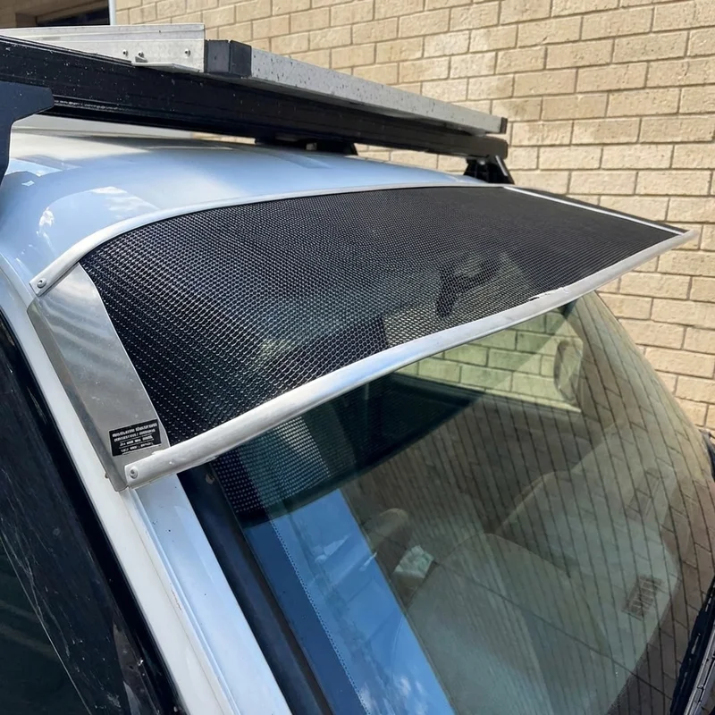 Dynamax Corp Isata 4 Mesh Windscreen Sunvisor (2019 - 2020) - 1