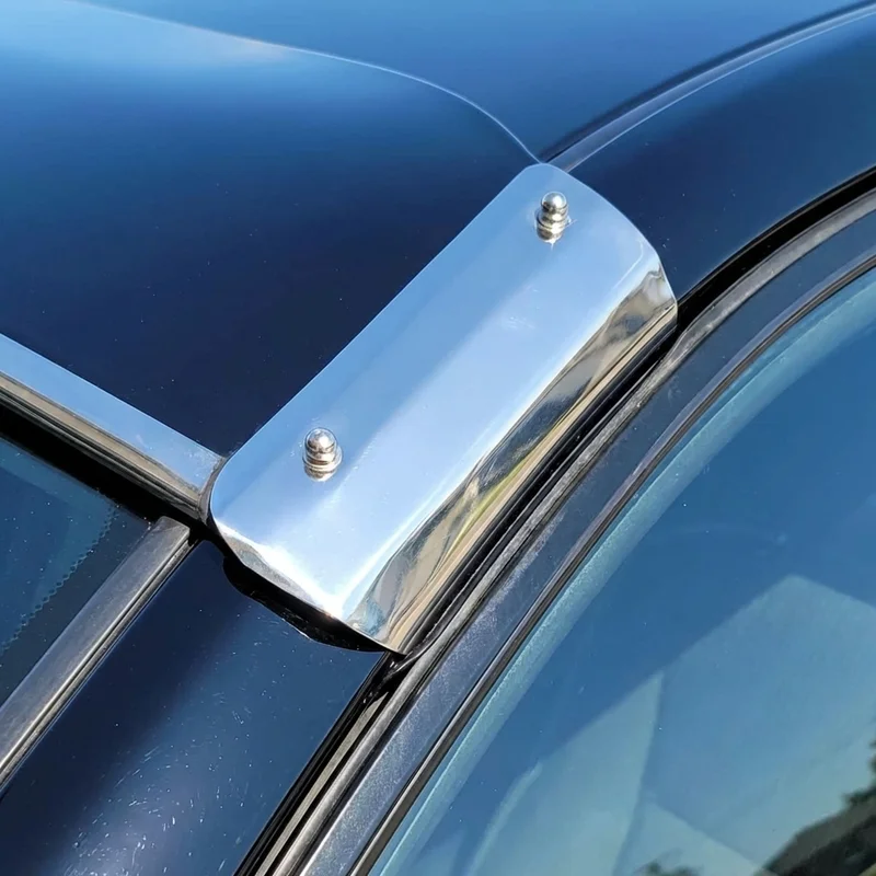 Ferrari Testarossa visiiri kinnituskomplekt (1985 - 1991) - 1