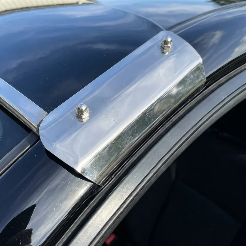 Fiat Punto Sunvisor Mounting Bracket Kit (2007 - 2013) - 1