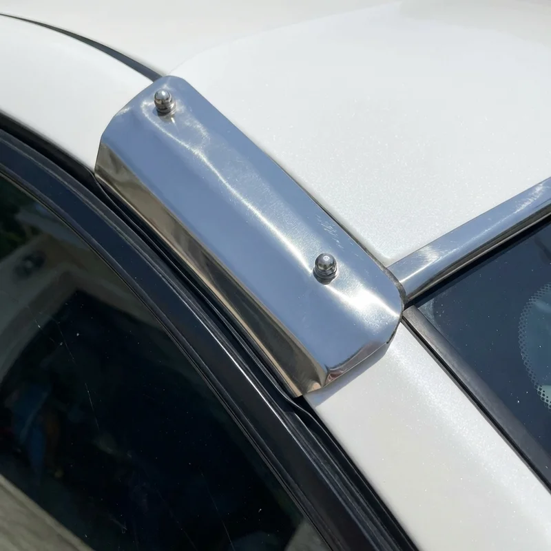 Ford E 350 Club Wagon Sunvisor Mounting Bracket Kit (2003 - 2005) - 1