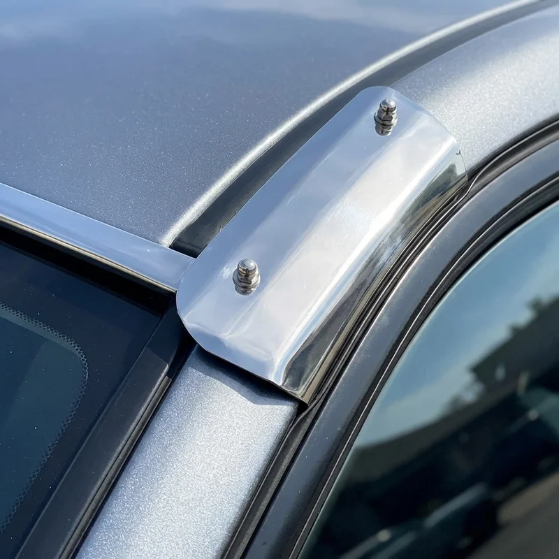 Ford E-450 Super Duty Sunvisor Mounting Bracket Kit (2003 - 2025) - 1