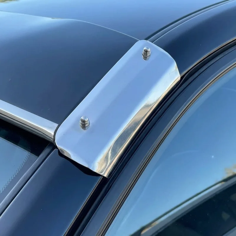 Ford Excursion Sunvisor Mounting Bracket Kit (2000 - 2005) - 1