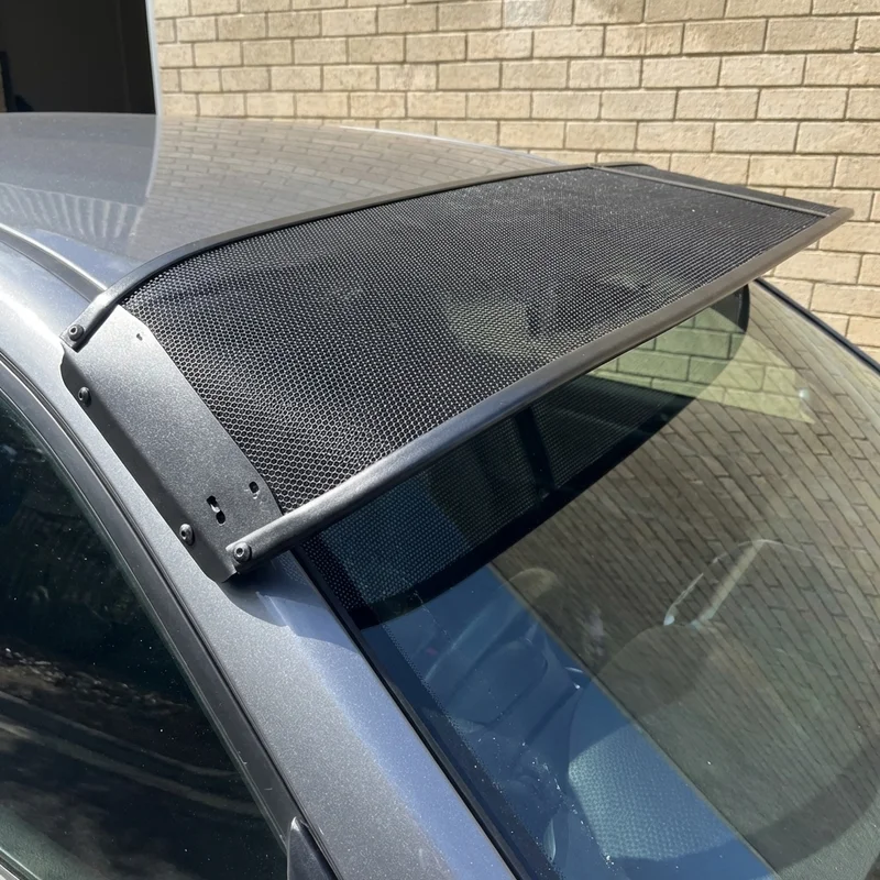 Ford Excursion Mesh Windscreen Sunvisor (2000 - 2005) - 1