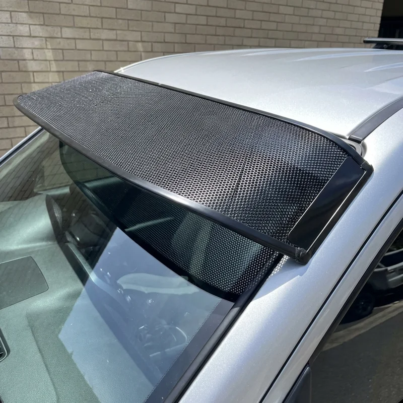 Ford F 450 Super Duty Mesh Windscreen Sunvisor (1997 - 2025) - 1