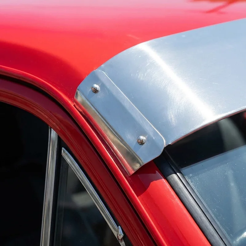 Ford FT800 Sunvisor Mounting Bracket Kit (1980 - 1990) - 1