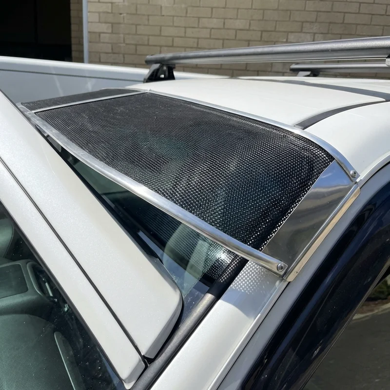 Ford LTLA9000 Mesh Windscreen Sunvisor (1996 - 1997) - 1