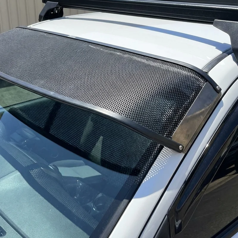 บังแดดกระจกหน้ารถแบบตาข่าย Ford LTS8000F (1996 - 1997) - 1