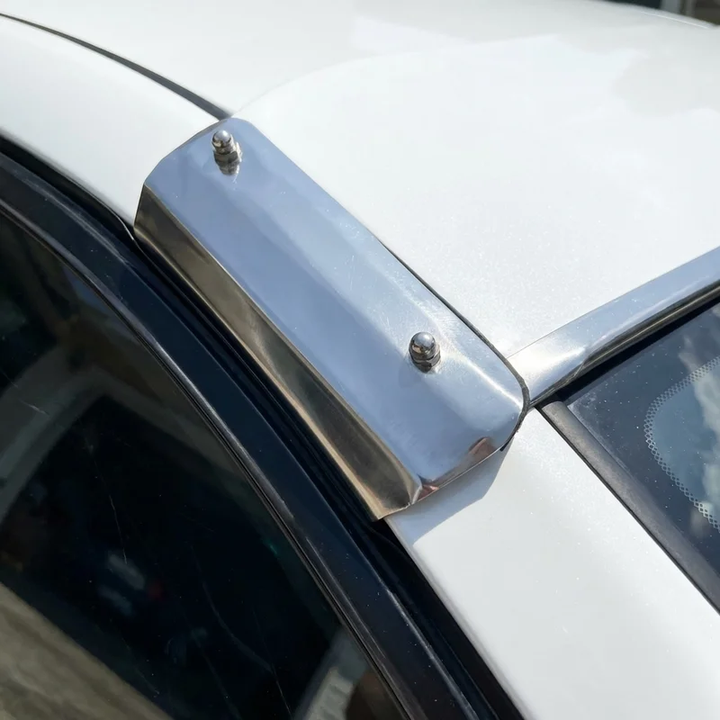 Freightliner 108SD monteringsfäste för solskydd (2012 - 2021) - 1