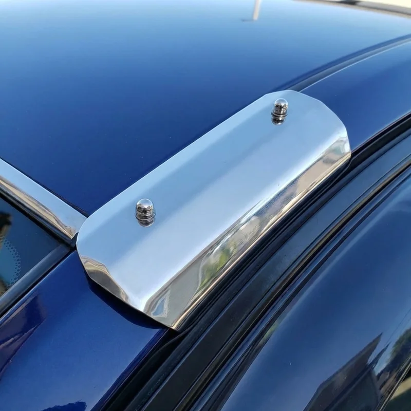 Freightliner 114SD Sunvisor Mounting Bracket Kit (2012 - 2021) - 1